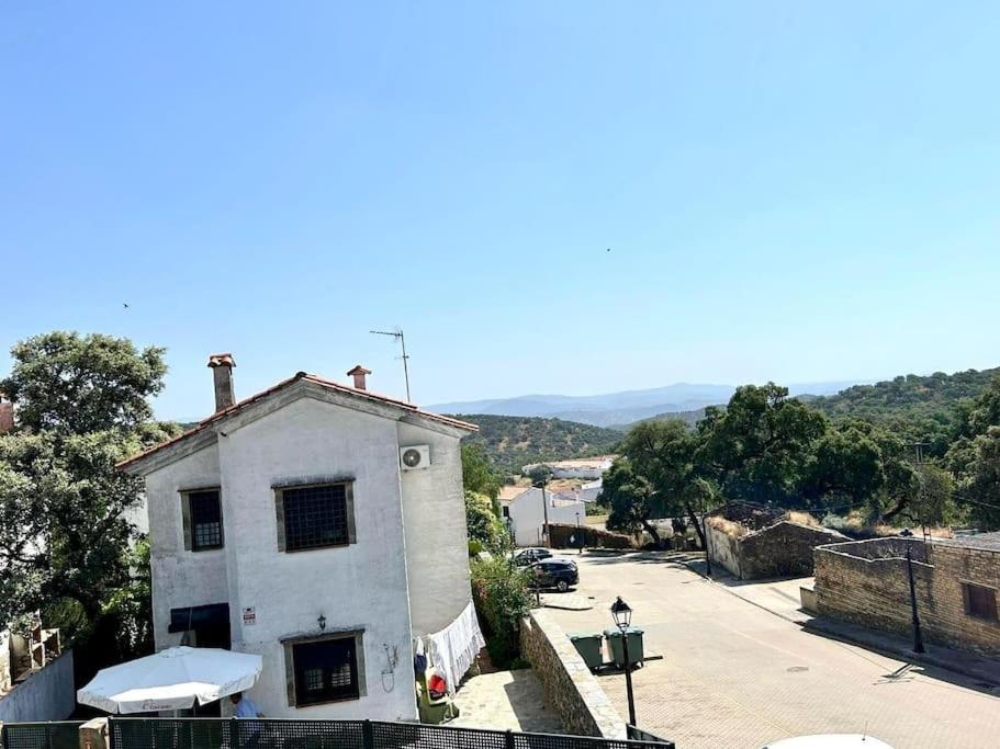 Hispalis Villa En Aracena La Umbria  外观 照片